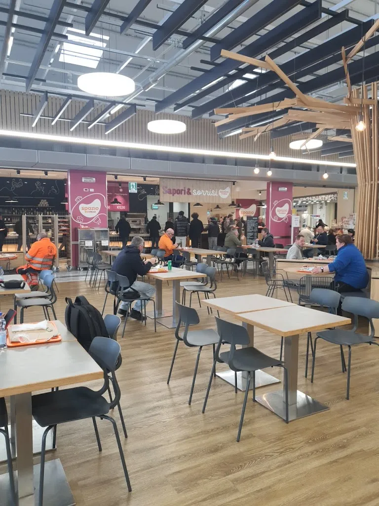 Sapori e sorrisi Spazio Conad restaurant in Santo Stefano di Magra