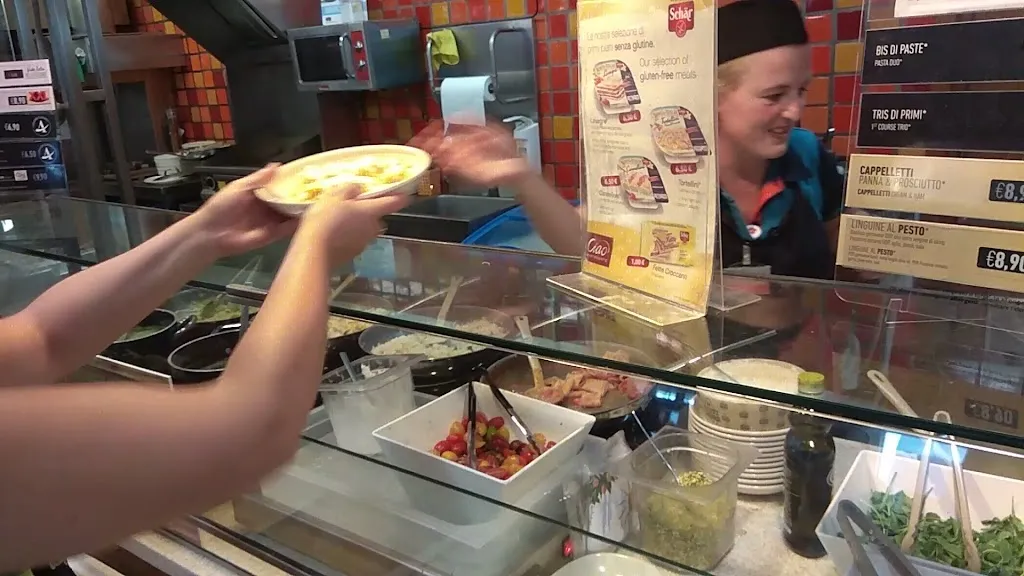 Autogrill Magra Est_Santo Stefano di Magra_slider_image_2