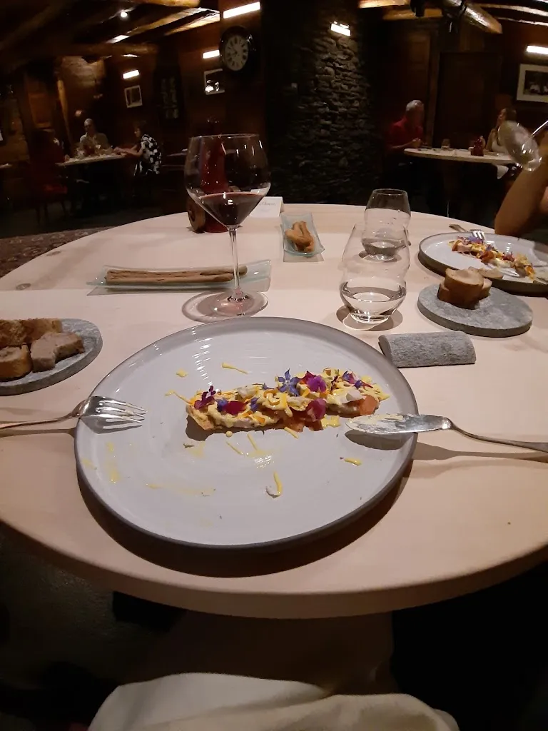 Marco Augusto Chenevier_Café Quinson - Relais de Charme_Morgex_recensione