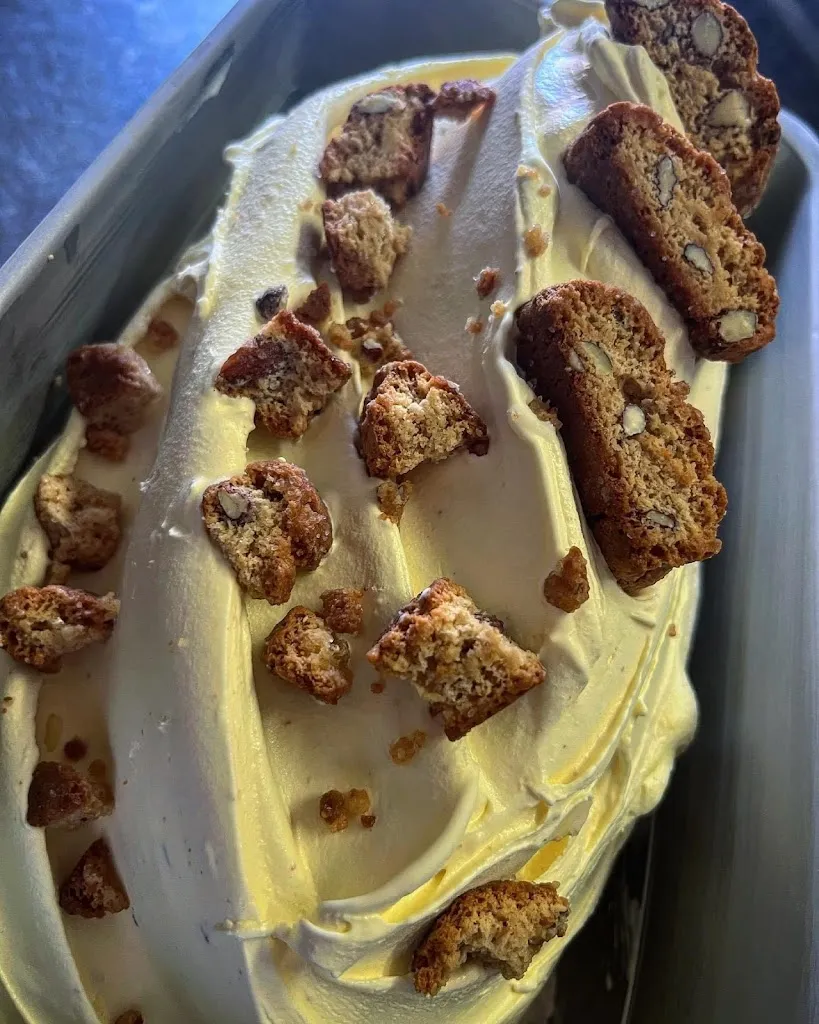 Gelateria Rozzia_Santo Stefano di Magra_slider_image_3