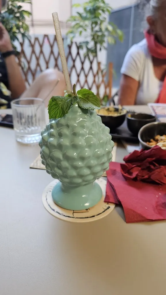 Linea Hoffmann_Mille806 Cocktail Restaurant_San Remo_review