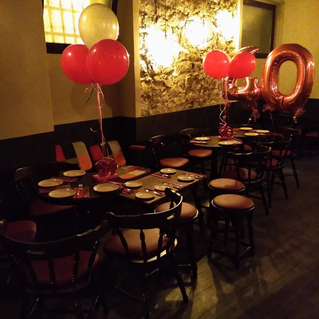 Mille806 Cocktail Restaurant restaurant in San Remo