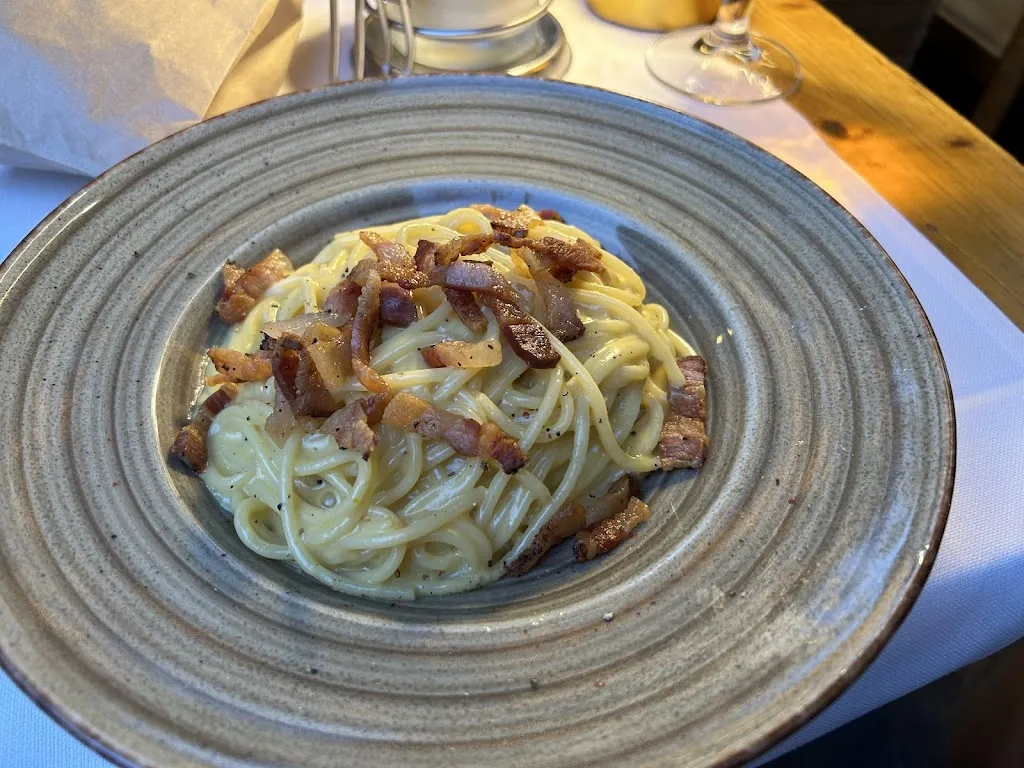 F._Brasa Me_San Remo_review