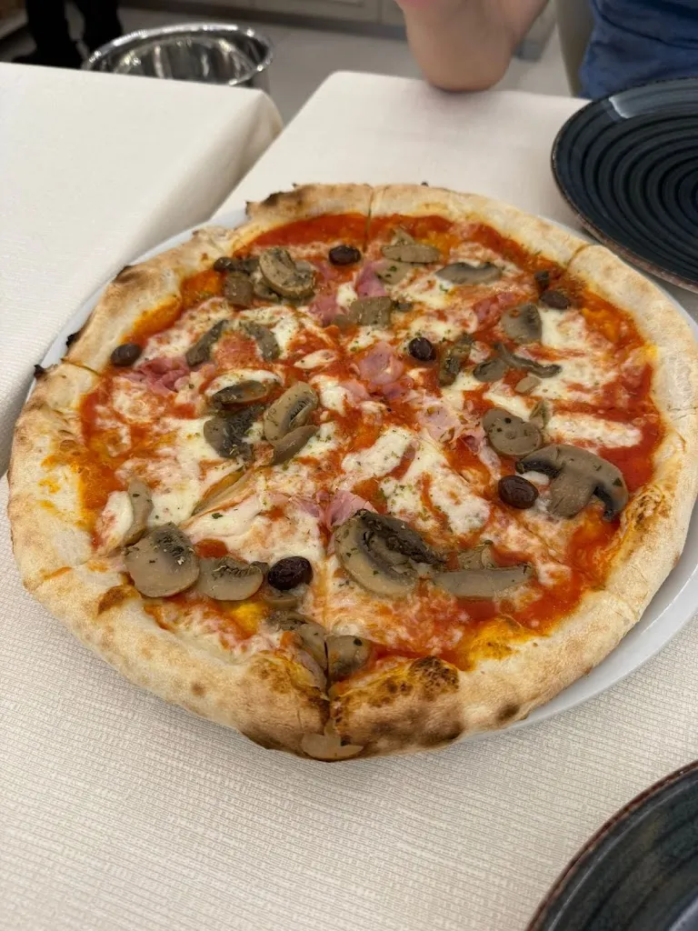 Joe Young_Ristorante Mare Blu_San Remo_review