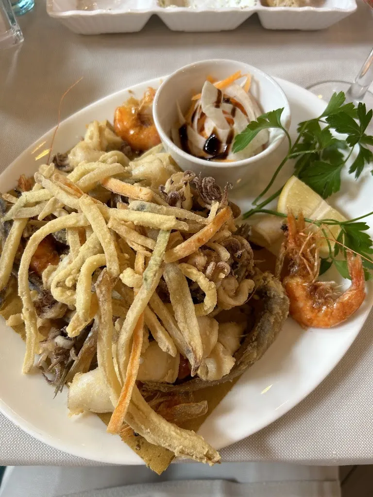 Viktoriia Zakorchemna_Ristorante Pizzeria Mediterraneo_San Remo_review