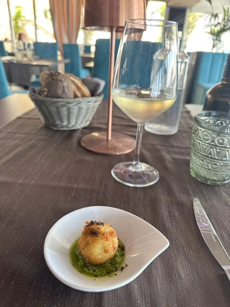 Gary Levinson_VN - Villa Noseda Sanremo_San Remo_review
