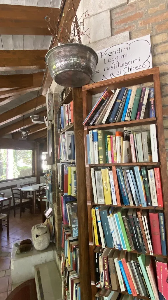 Maria De Camillis_THE KIOSK Bar Pub Paninoteca_Alfedena_review