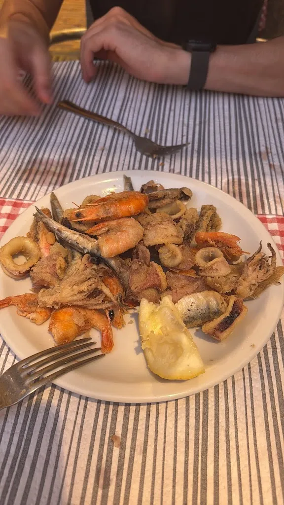 Valentina Av_Ristorante Spaghetteria Il Mulattiere_San Remo_review