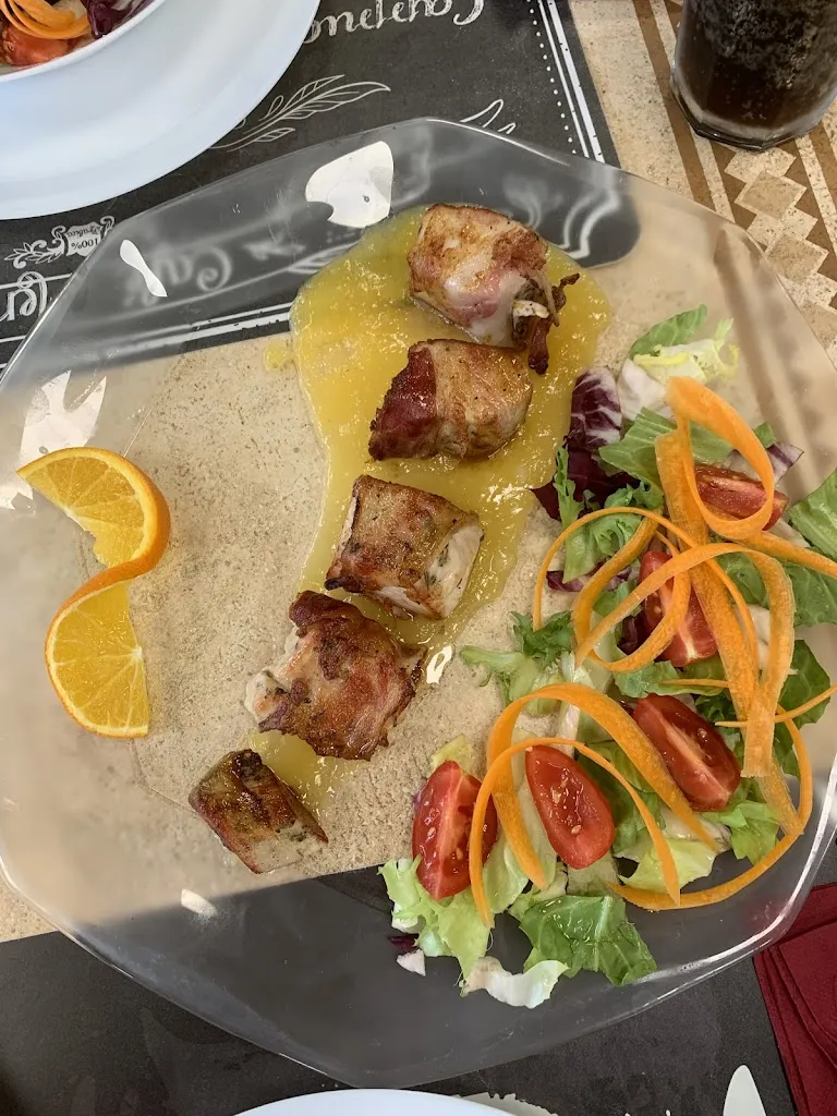 Paul M_Circolo Arci PA Sarzana - Arcipicchia_Sarzana_review