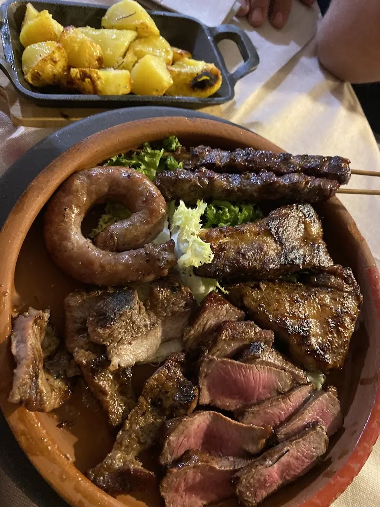 Senda Ben Ameur_Pizza & Fichi_Sassello_review