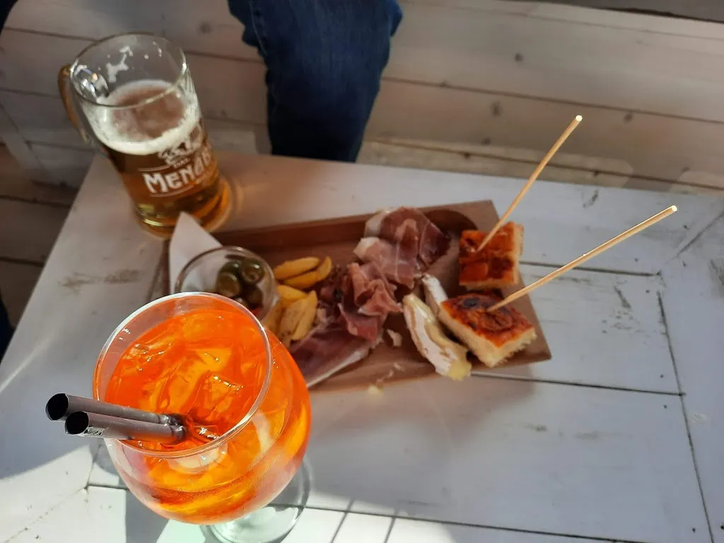 Menu_Bar Levey_Sassello_image_3