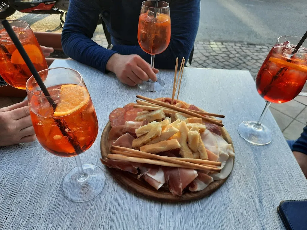 Bar Levey_Sassello_slider_image_2