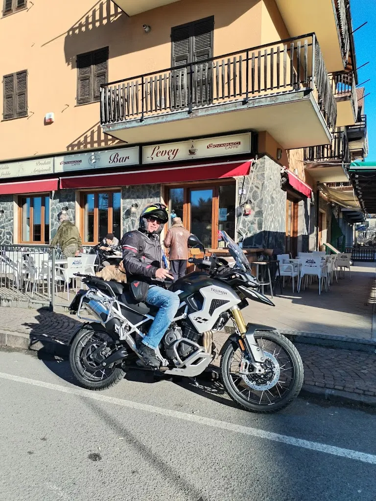 Bar Levey_Sassello_slider_image_3