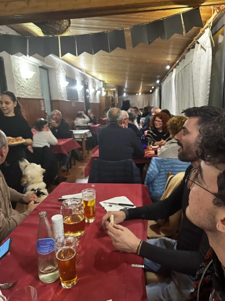 Carmen Attanasio_Bar Trattoria Pizzeria della Piazza_Sciarborasca_review