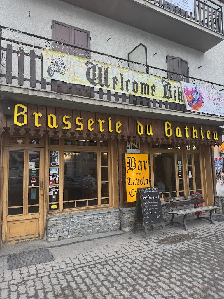 La Brasserie du Bathieu restaurant in La Thuile