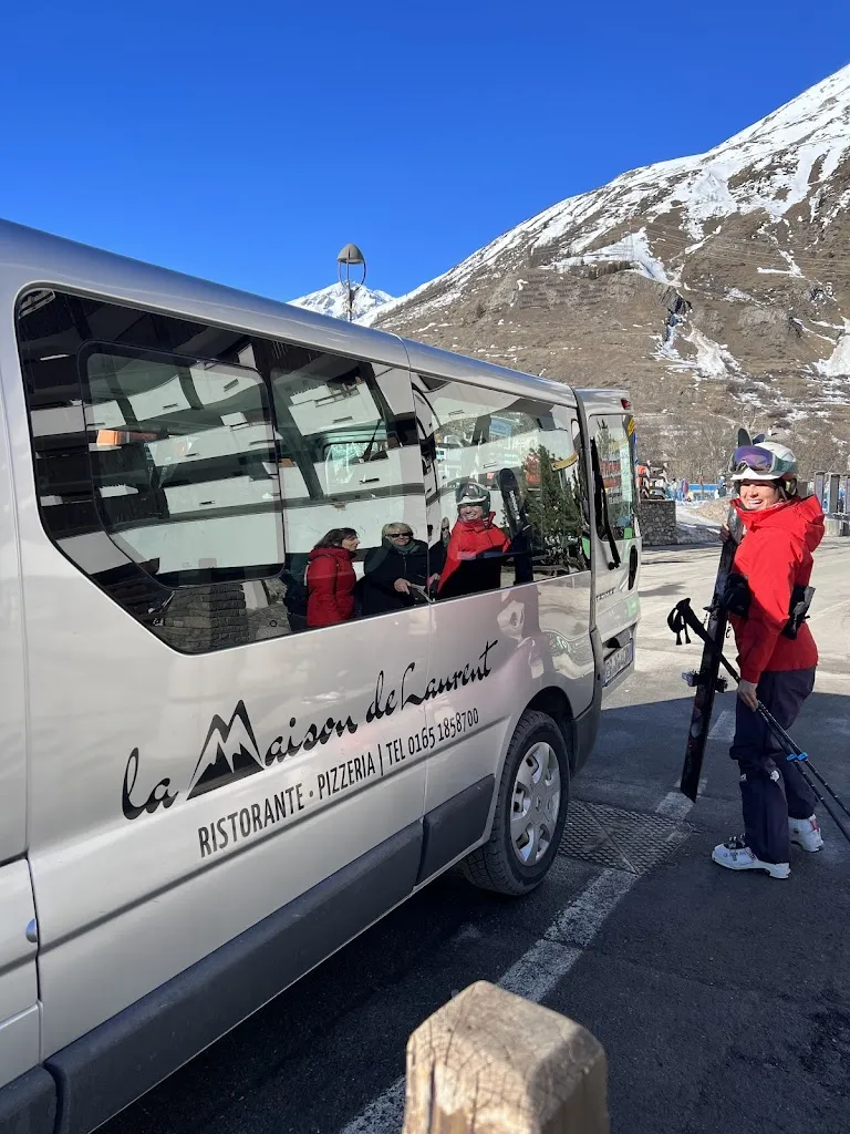 Stephanie Kay_La Maison de Laurent_La Thuile_review