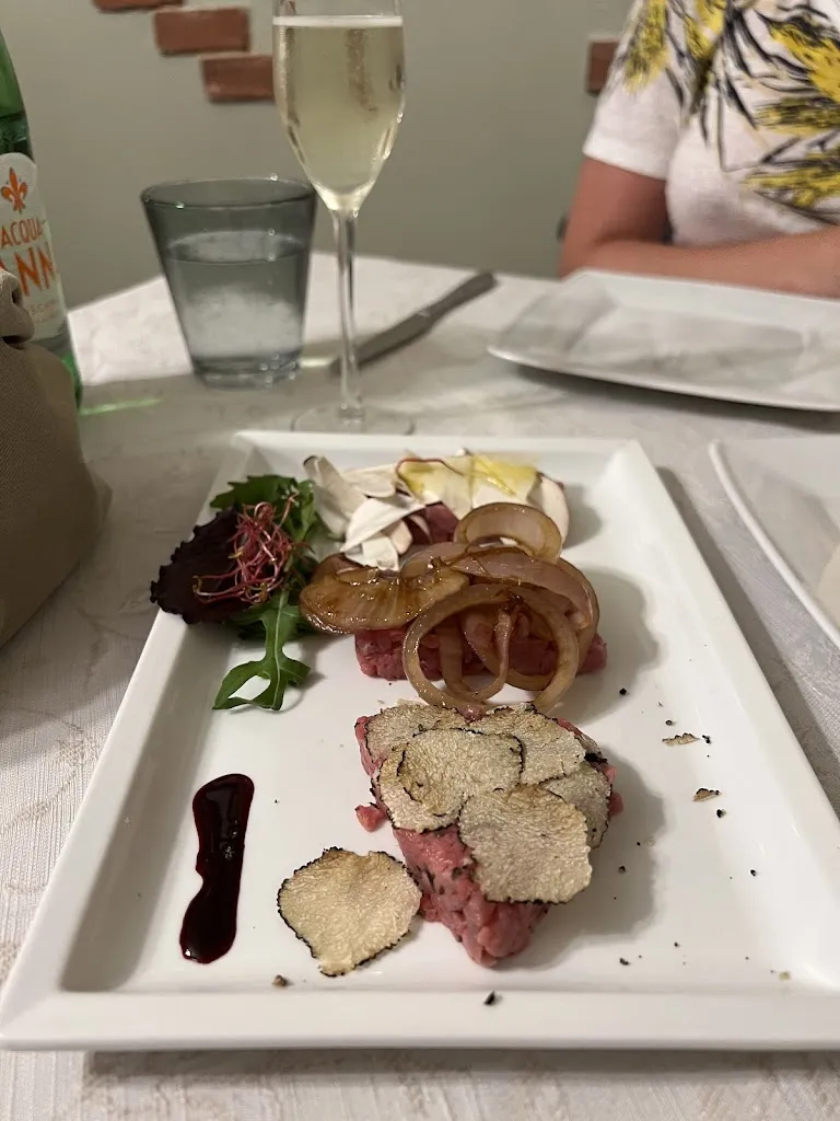 ORBIS Production_Antica Osteria del Santi_Serra Riccò_recensione