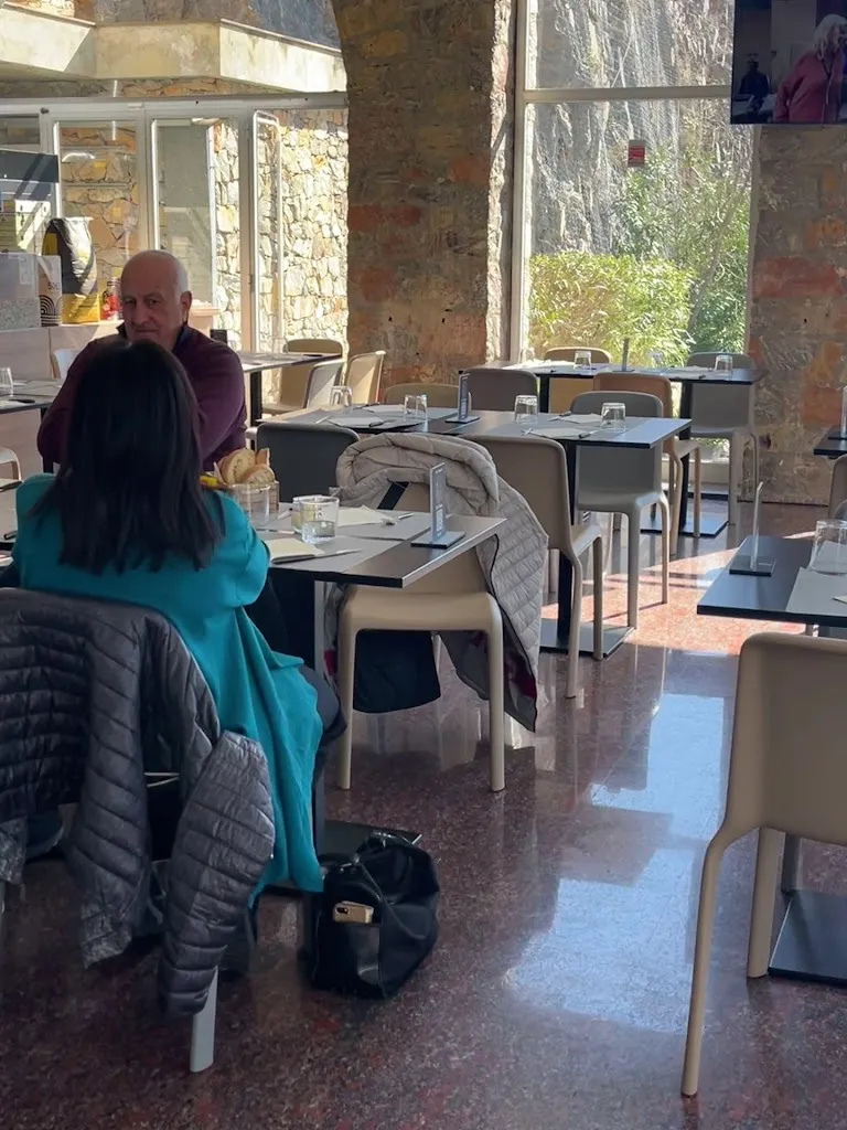 Bar-Pizzeria Le Grotte da MaMa'_Toirano_slider_image_2