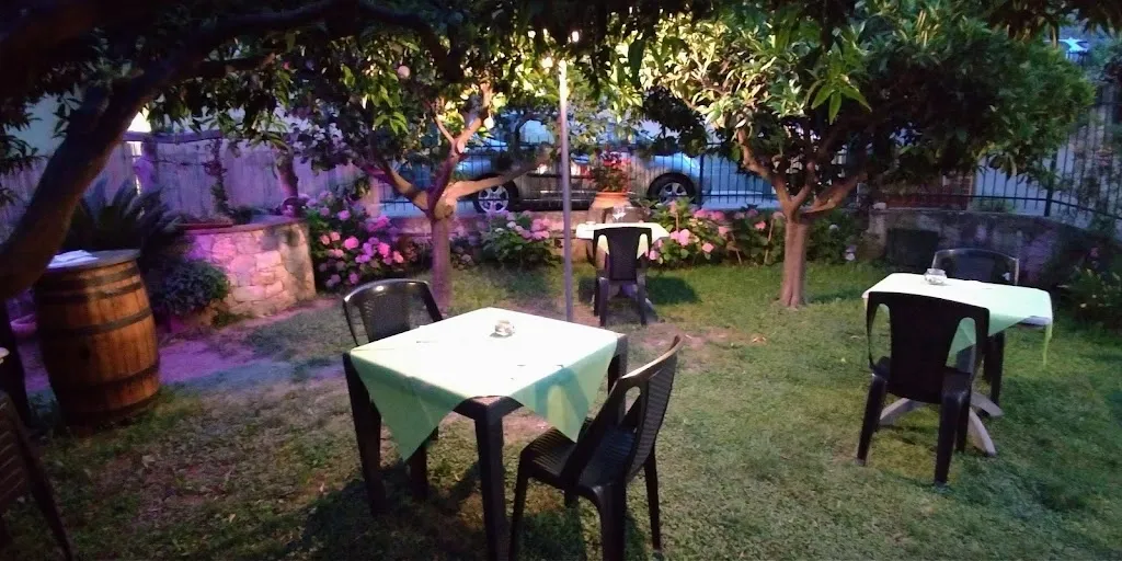 Il Pozzo restaurant in Tovo San Giacomo