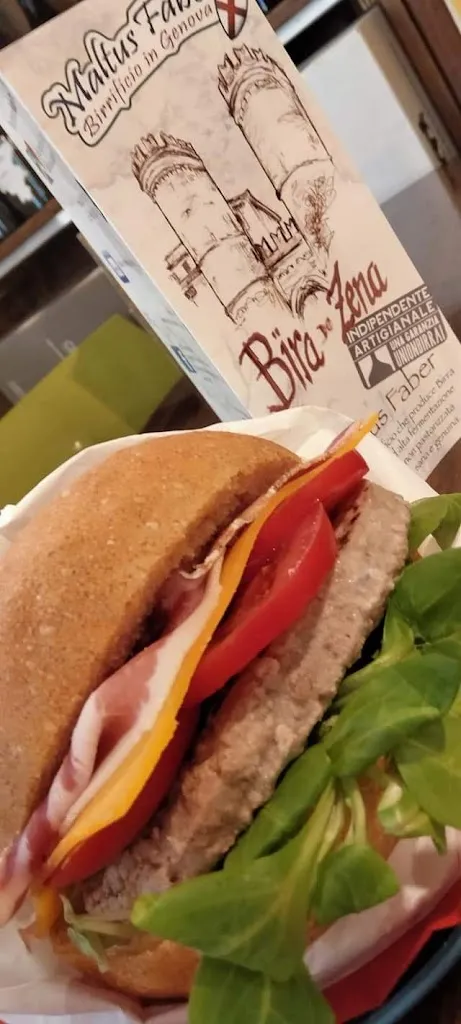 HAMBURGERIA BIRRERIA GARITTA BAR_Torriglia_slider_image_2