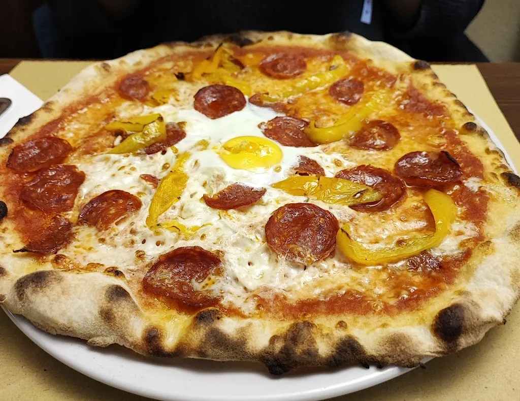 Natasha Chambers_La Cage aux Folles_La Thuile_review