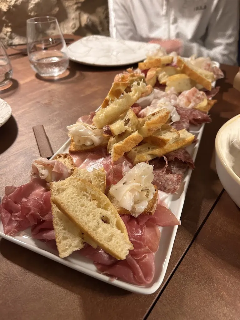 Fabio Vigani_BENE kitchen & wine_Vallebona_review