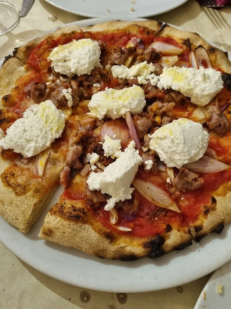 Lucas van Passel_I Portici_Taggia_review