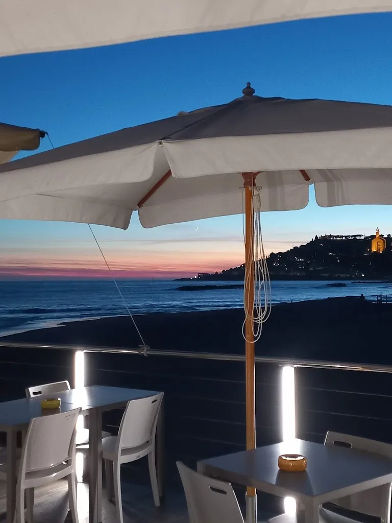 Molo 70 restaurant in Taggia