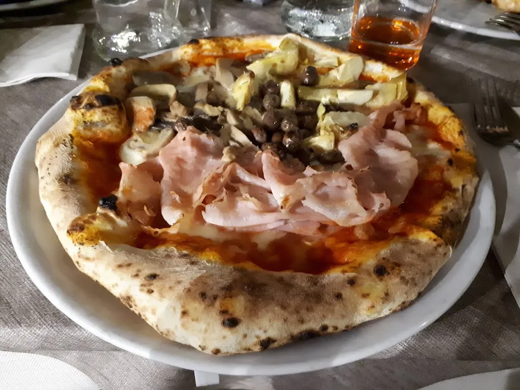 Alexis Jaime Pisani_Ristorante Pizzeria 'O Marechiaro_Taggia_review