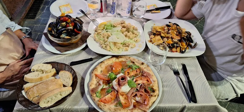 Matthew Falzon Barthet_Ristorante Pizzeria 