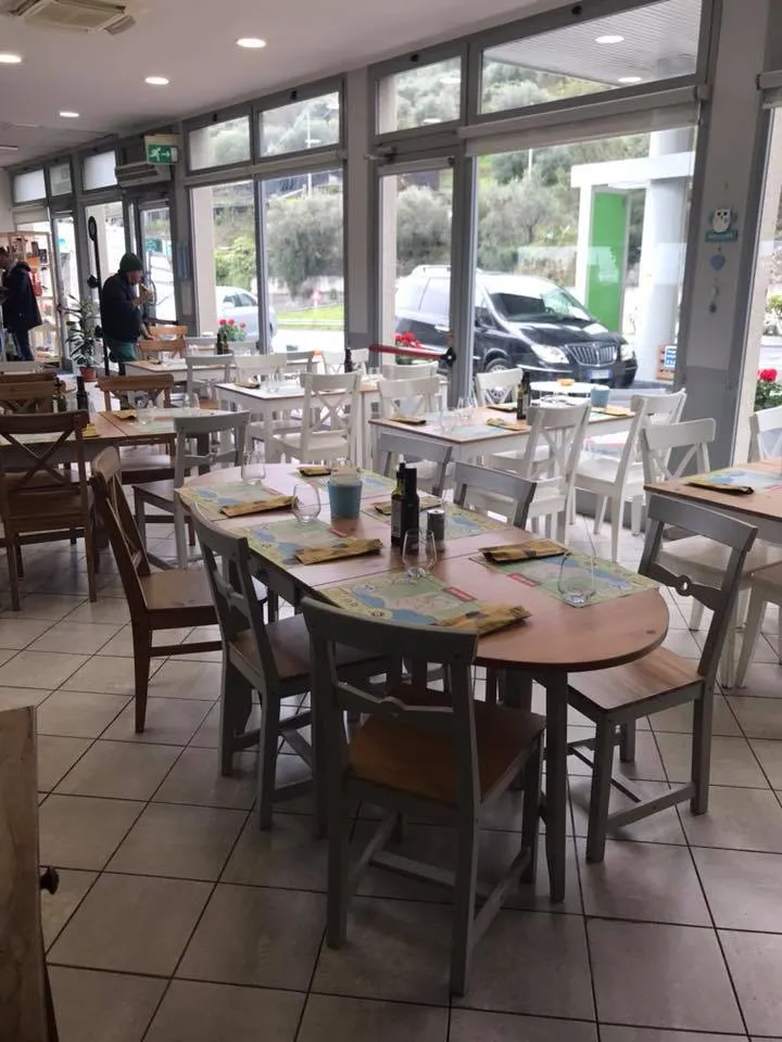 Bar Ristorante Le Periane restaurant in Taggia