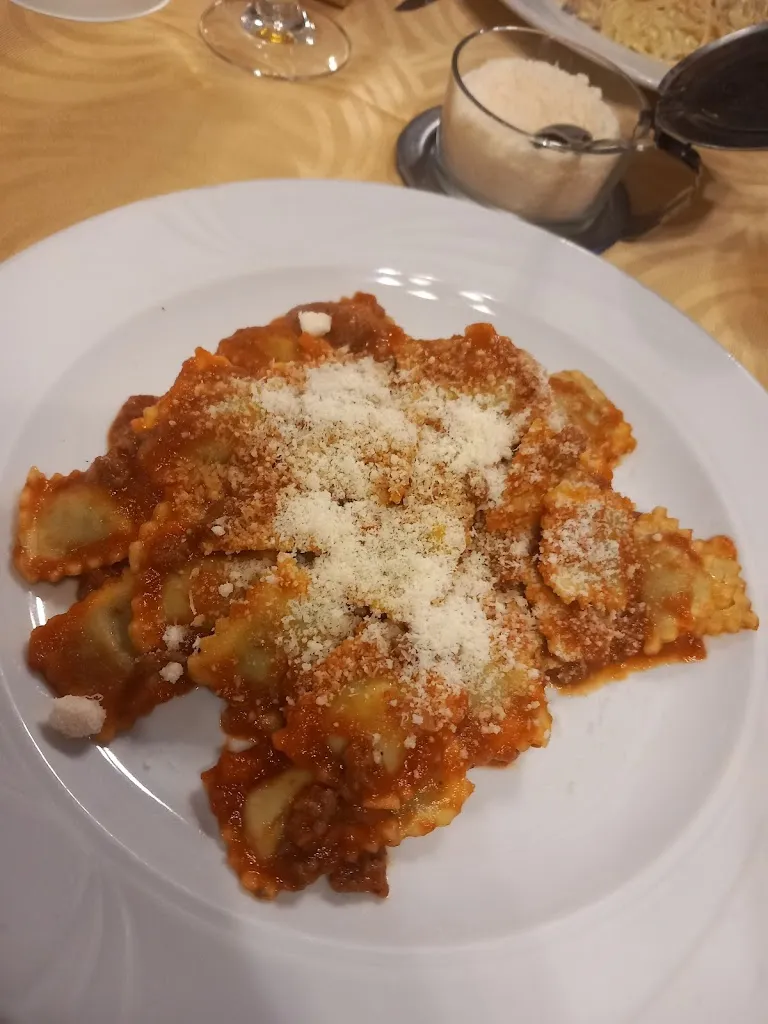 Iska Hejzlarová_Ristorante Pizzeria Vento Largo_Taggia_review