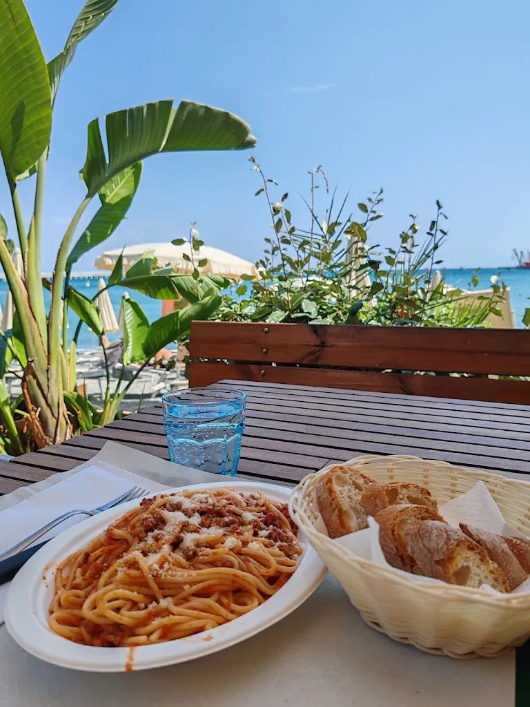 Andrei Florean_Colton Bay_Vado Centro_review