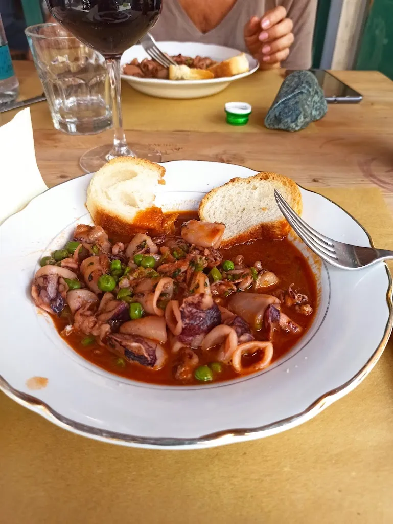 Franco Vernocchi_La Vineria del Borgo_Varese Ligure_review