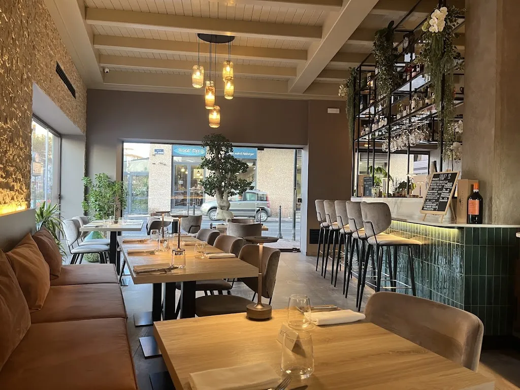 Iride³ Gastrobar restaurant in Vallecrosia