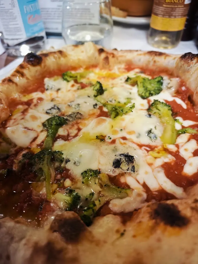 A R_La Raclette_La Thuile_review