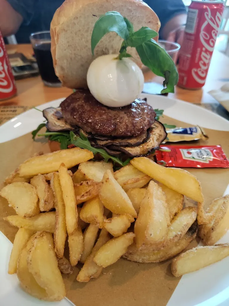 Julie Bethge_Vecchio Ponte_Vallecrosia_review