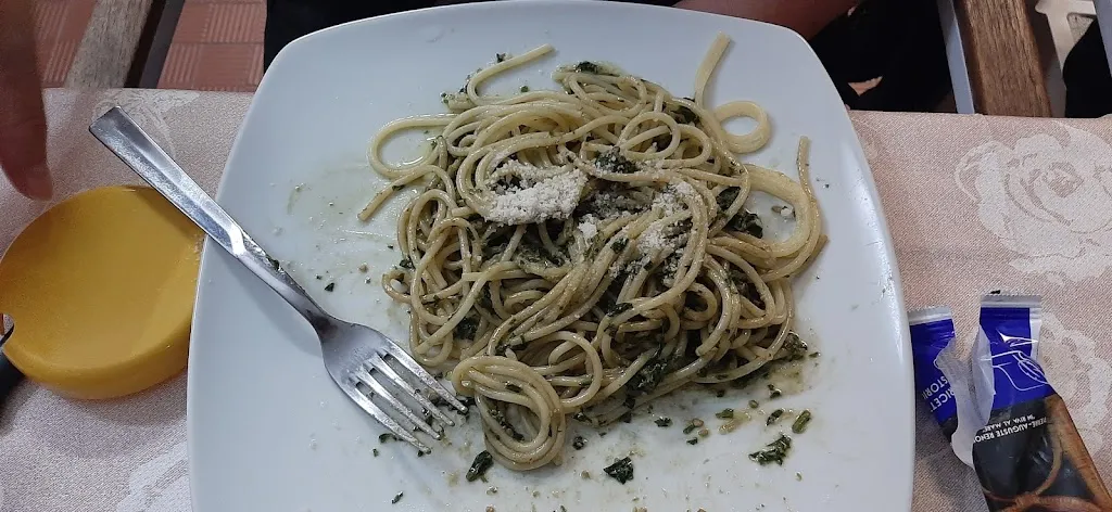 Alessandro Cavigliasso_Ristorante Pizzeria Bella Napoli_Vallecrosia_review