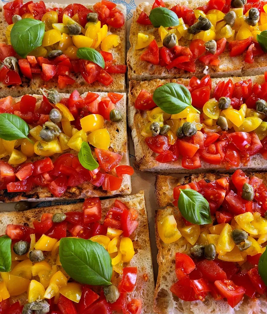 Bottega Visconti 1973 restaurant in Vernazza