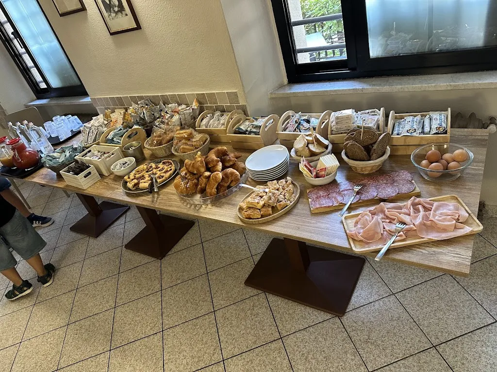 Locanda L'Ombrosa restaurant in Vezzano Ligure