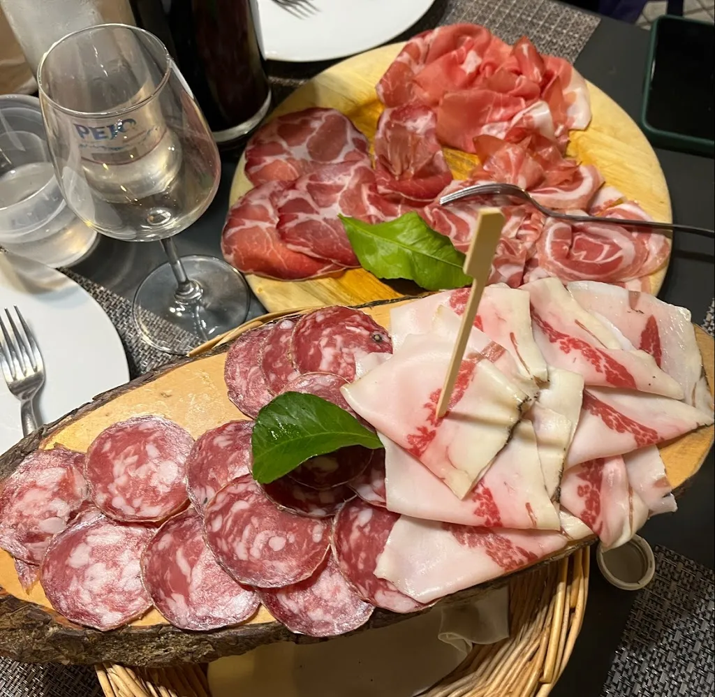 Locanda L'Ombrosa_Vezzano Ligure_slider_image_2