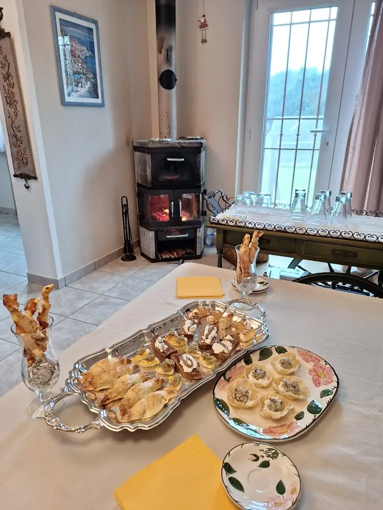 Home restaurant - Il salotto delle fondue_Vezzano Ligure_slider_image_3