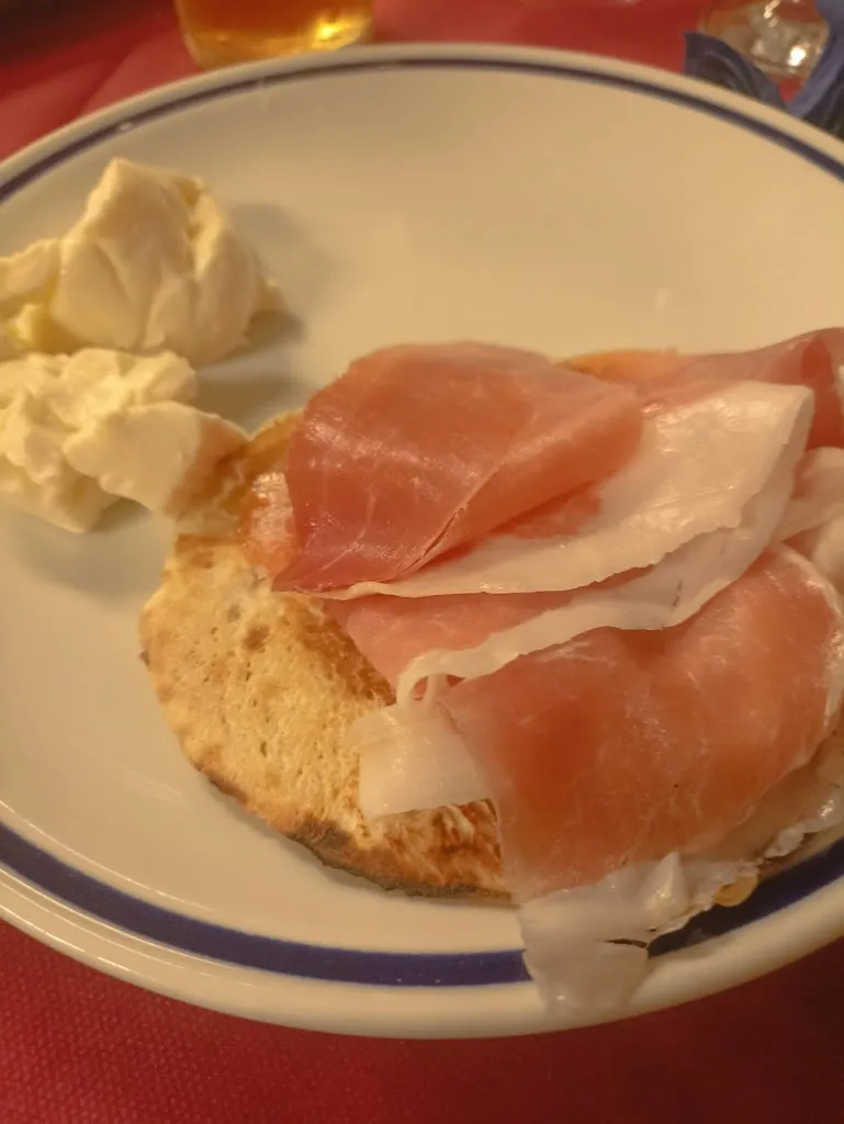 Menu_Panigacceria il testo bianco_Vezzano Ligure_image_3