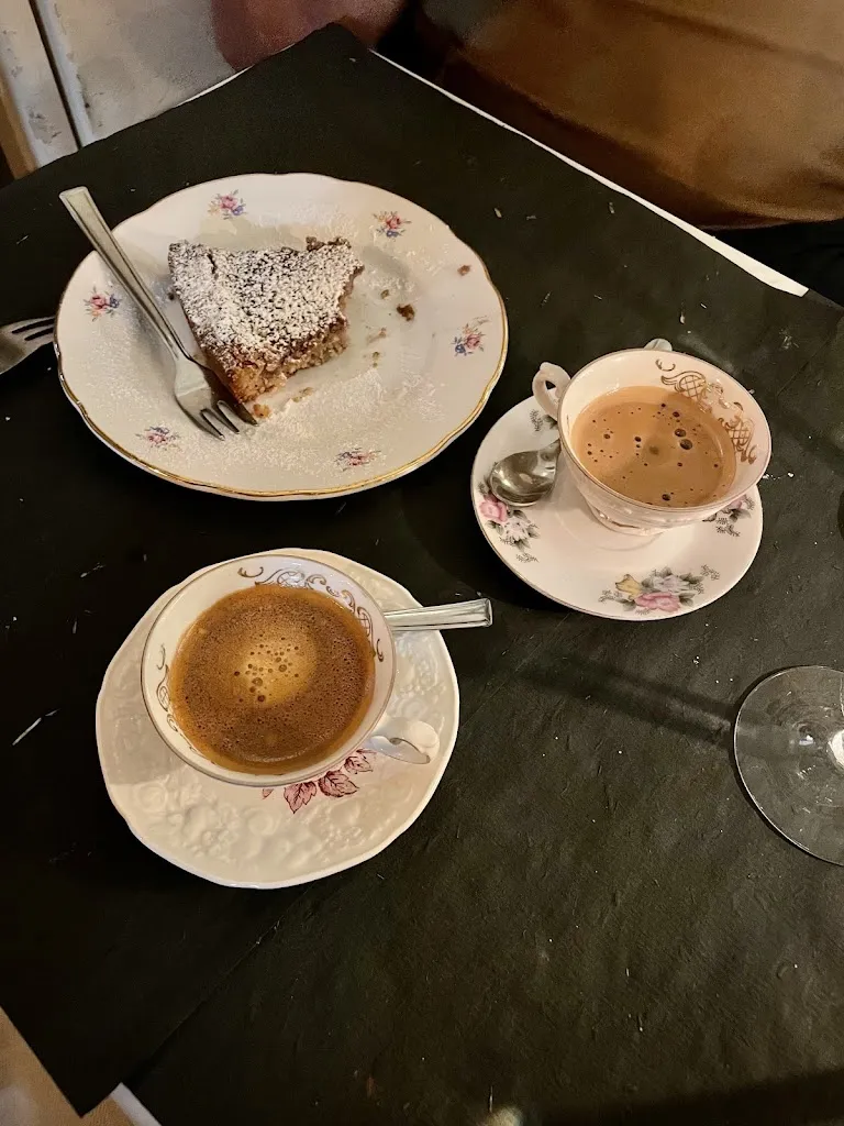 Sabrina Padberg-Philipp_Garbassu_Varazze_review