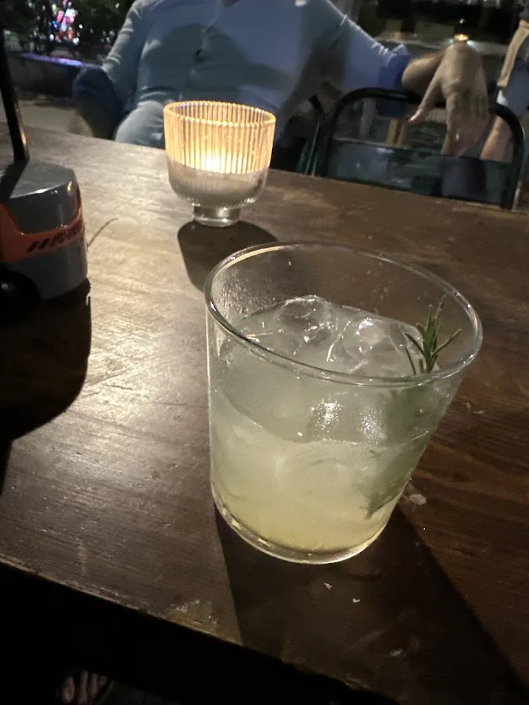 Mattia Saccaggi_La Pesa_Varazze_review