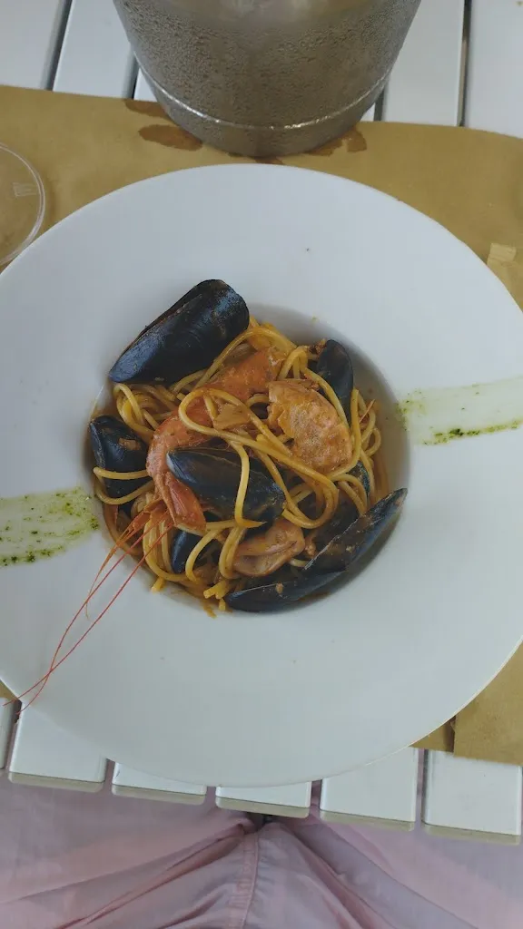 Hamze Hleiss_Cala Torcida_Varazze_review