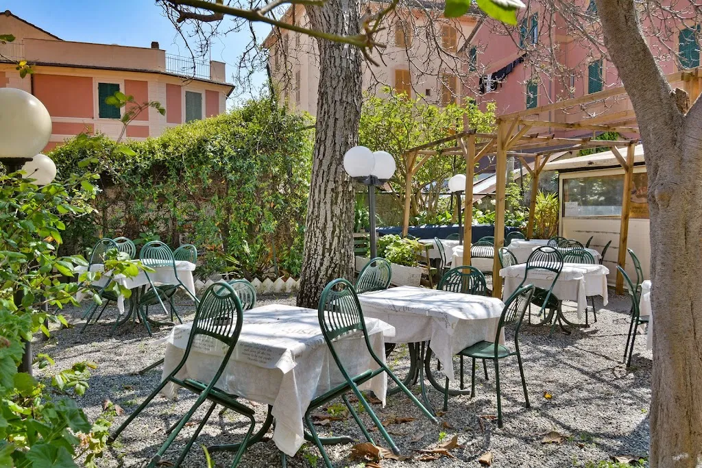 Ristorante Pizzeria Vecchie Mura_Varazze_slider_image_1