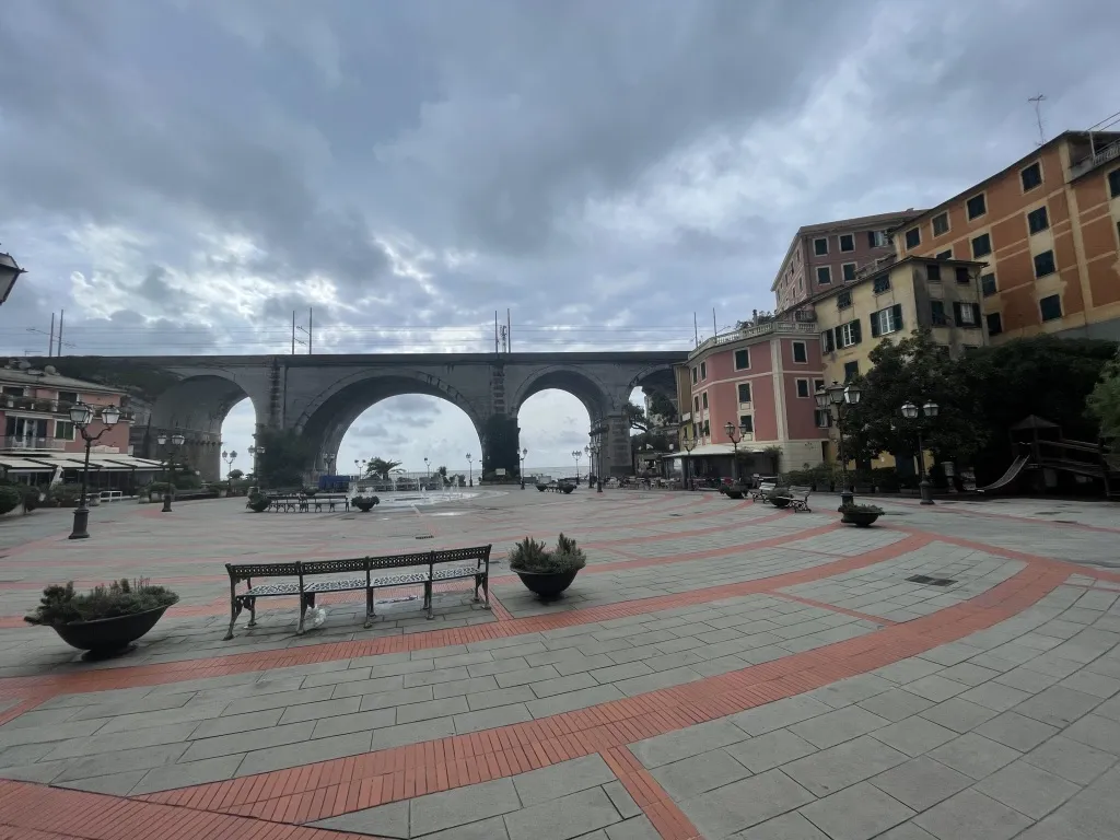 Peng Tang_Bagni Silvano Bar Ristorante_Zoagli_review