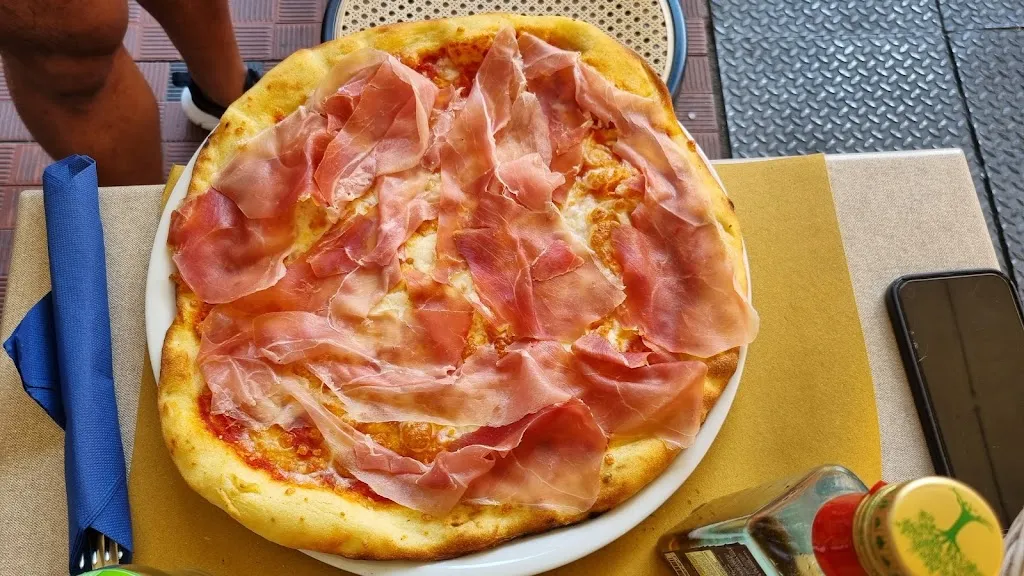 IARI'S bar_Ventimiglia_slider_image_3