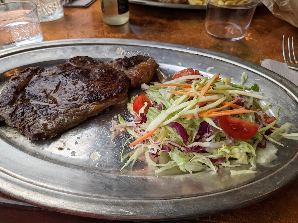 Brian Steele_La Tana Del Porto_Ventimiglia_recensione